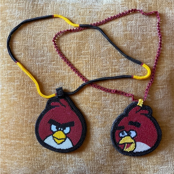 Beaded angry bird necklaces ❤️ unisex necklaces - Picture 1 of 4
